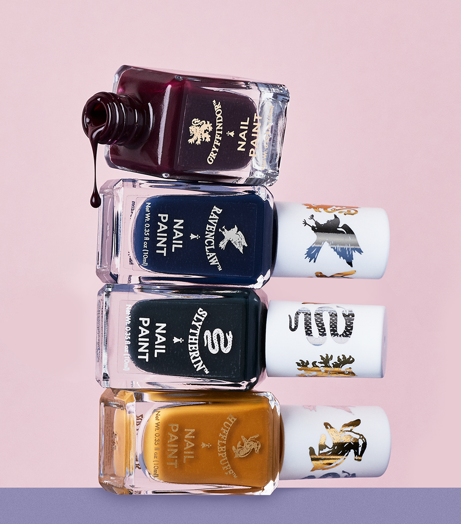Warner Bros Hogwarts House Nail Varnish Bundle 3 Warner Bros Hogwarts House Nail Varnish Bundle