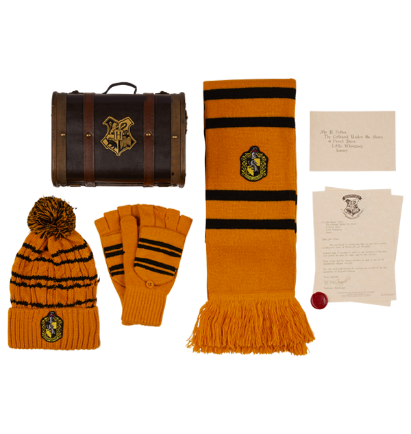 Warner Bros Hogwarts Trunks Hufflepuff Mini Gift Trunk 4 Warner Bros Hogwarts Trunks Hufflepuff Mini Gift Trunk
