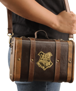Warner Bros Mini Hogwarts School Trunk Exclusives