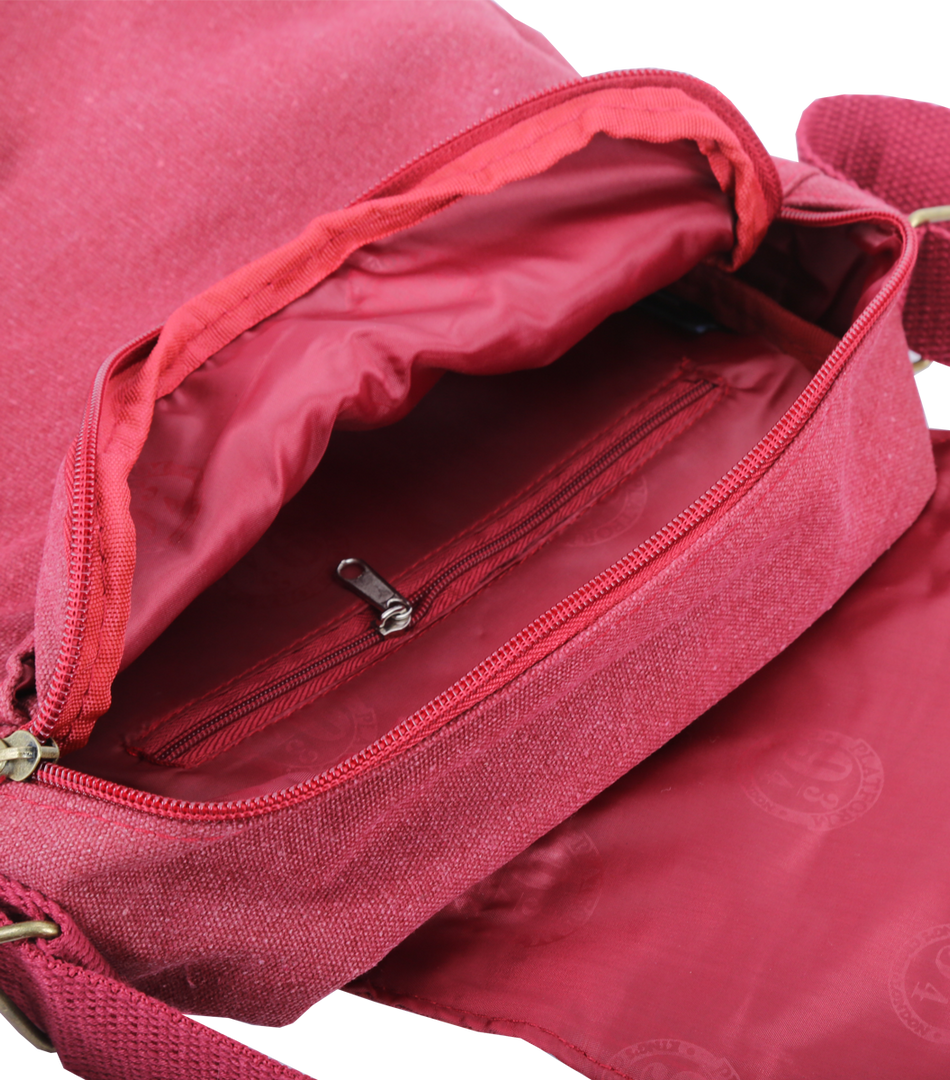 Warner Bros Platform 9 3/4 Medium Canvas Bag Platform 9¾ 7 Warner Bros Platform 9 3/4 Medium Canvas Bag Platform 9¾