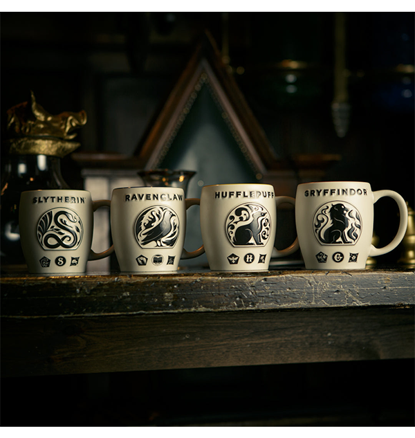 Warner Bros Hufflepuff Logo Mug 6 Warner Bros Hufflepuff Logo Mug