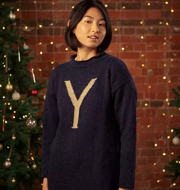 Warner Bros 'Y' Weasley Knitted Jumper 3 Warner Bros 'Y' Weasley Knitted Jumper