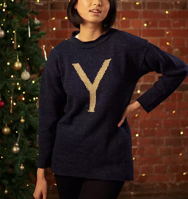 Warner Bros 'Y' Weasley Knitted Jumper 4 Warner Bros 'Y' Weasley Knitted Jumper